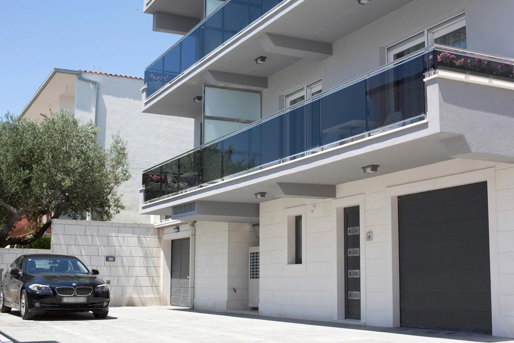 Apartments The Seasons Residence Omiš Dış mekan fotoğraf