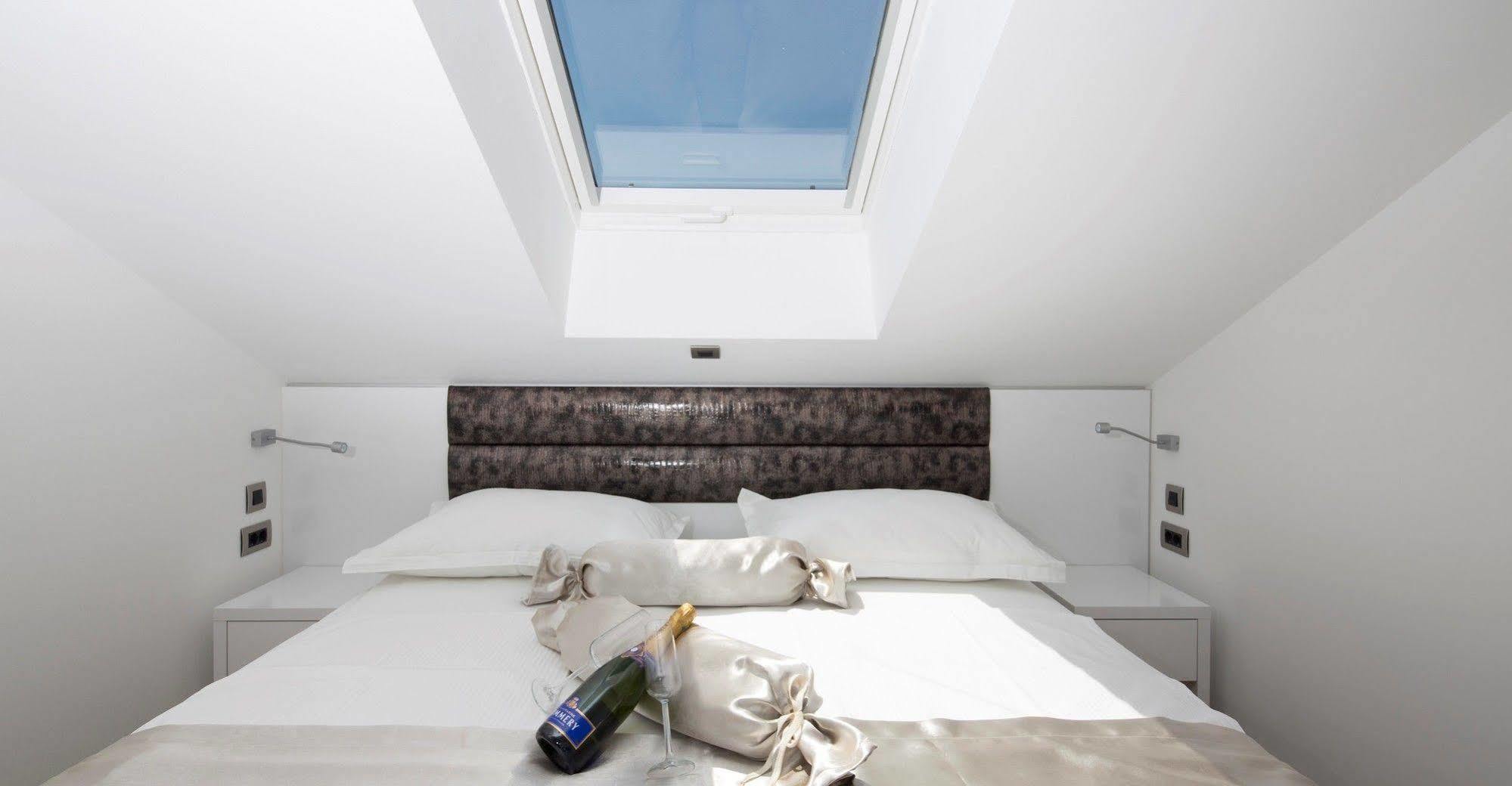 Apartments The Seasons Residence Omiš Dış mekan fotoğraf